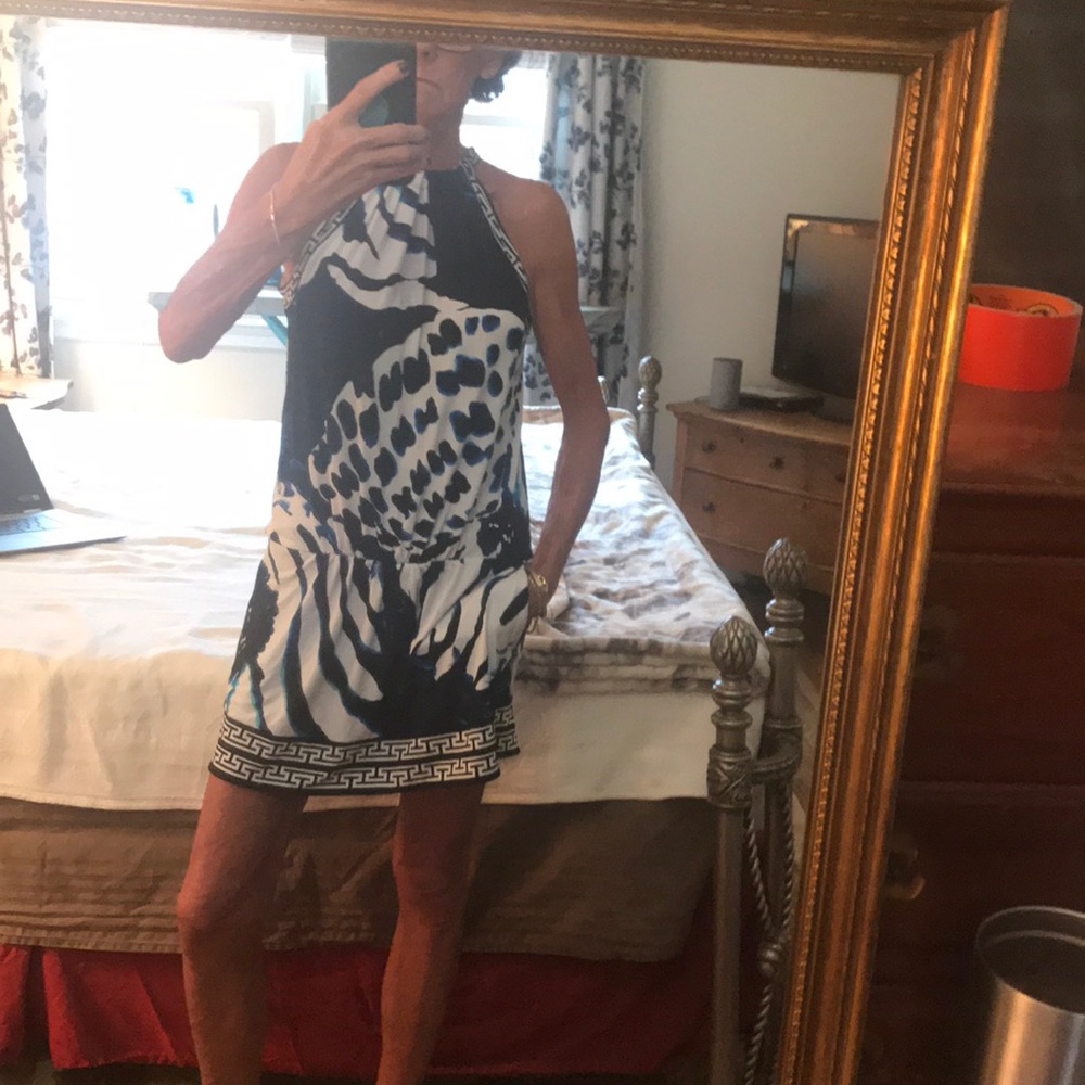 Women’s dresses💕💕💕💕 - Picture 3 of 5